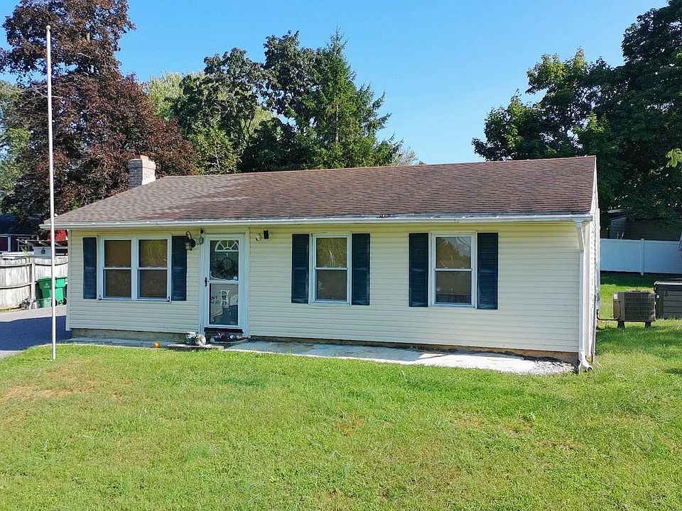 1st image of 392 Westview Rd