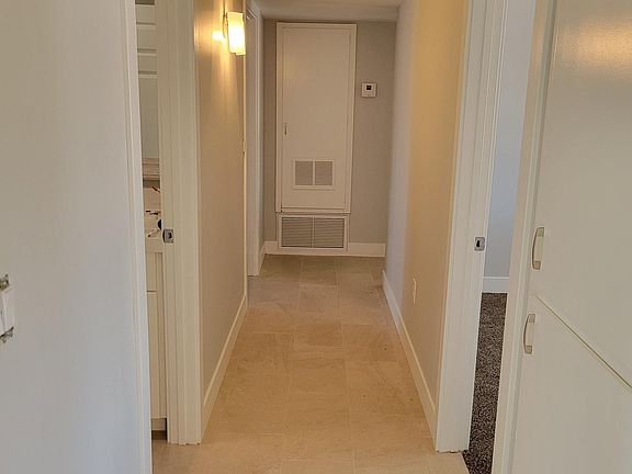 3rd image of 10055 W Palmer Dr