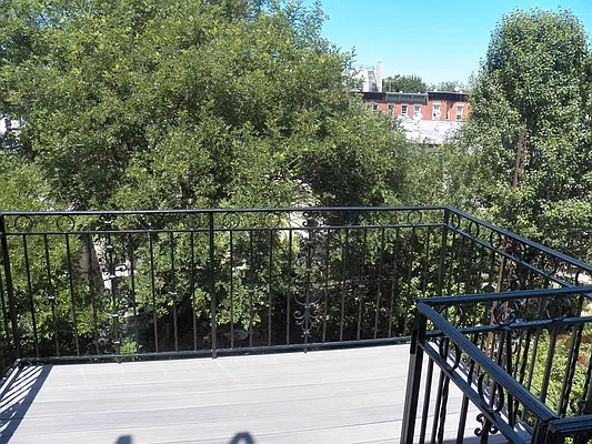 Rented by Lions Share Inc. | media 40