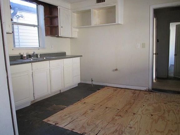 5th image of 727 S Salcedo St