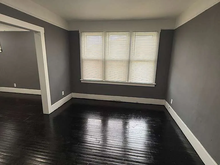 2676 Sturtevant St #3-1 — Photo 6
