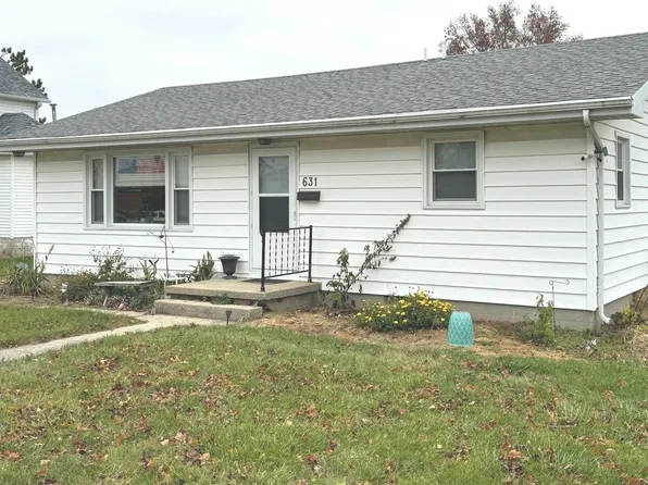 631 W Pells St, Paxton, IL 60957