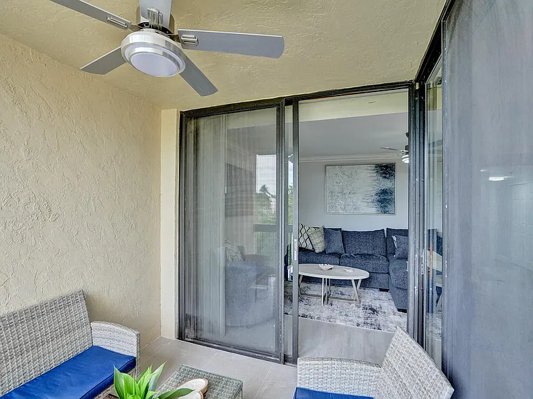 955 Egret Cir #405 — Photo 36