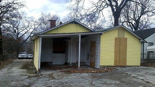 2nd image of 864 Wheeler Ave