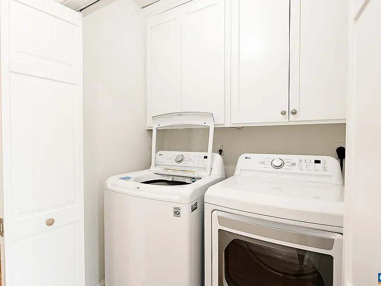 675 Evergreen Ave — Photo 26