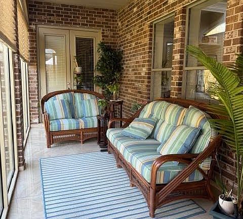 2nd image of 216 Bayou Gentilly Ln