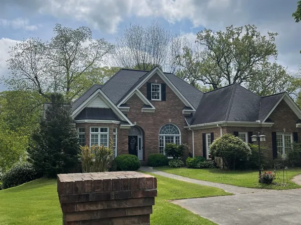 225 Alewine Ave, Tallapoosa, GA 30176