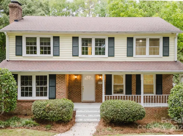 1224 Brockton Ln, Charlotte, NC 28226