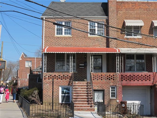 8801 208th St, Queens Village, NY 11427 | Zillow