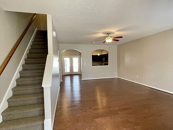 3rd image of 211 Portico St #1