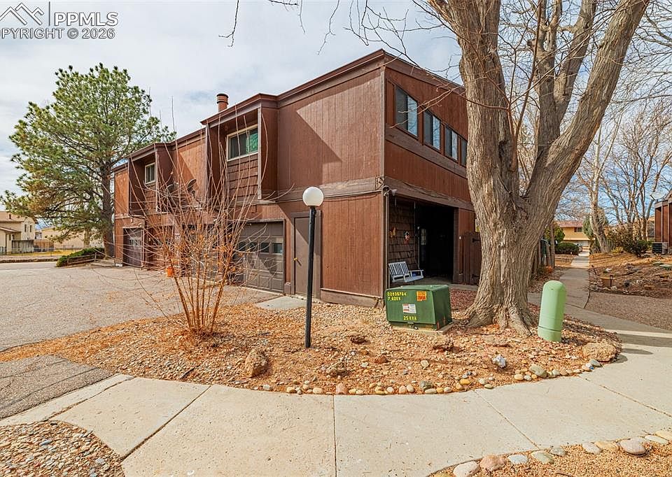 1st image of 130 Scotland Rd APT D