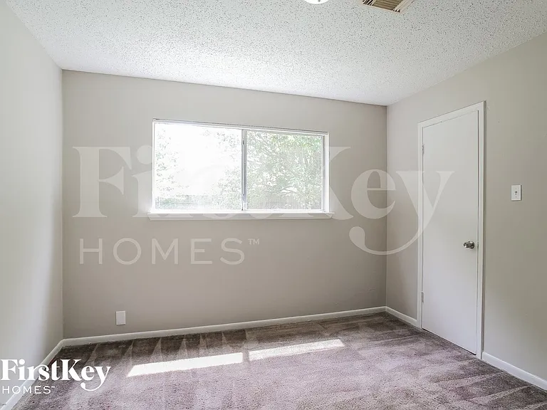 6426 New World Dr — Photo 11