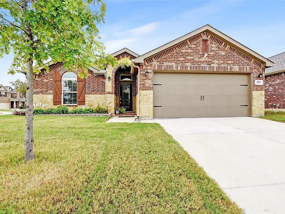 279 Oxford Dr