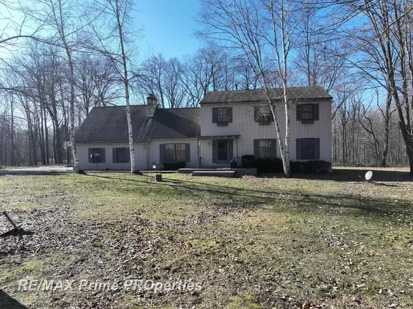 5770 Leix Rd, Mayville, MI 48744