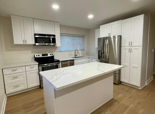 (Undisclosed Address), Fallbrook, CA 92028