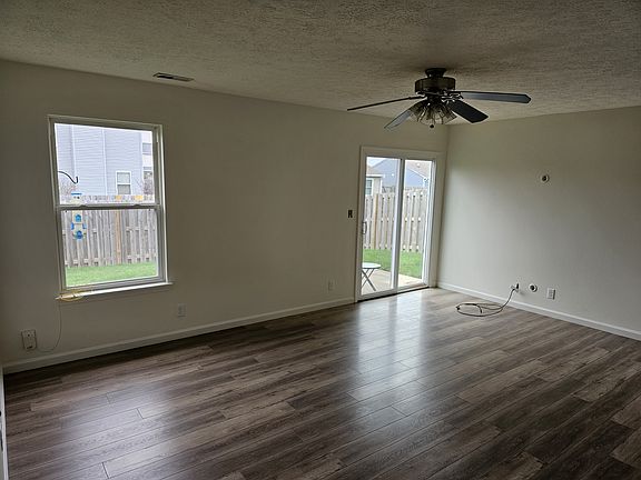 4th image of 405 Faxon Dr