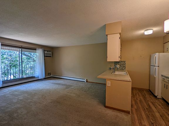 PXL_20220817_191954364_08182022