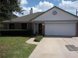 306 China Cv, Elgin, TX 78621