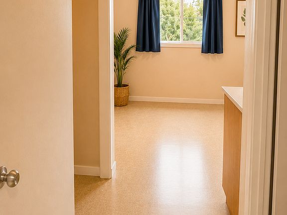 3rd image of 2249 Seaview Ave Unit D