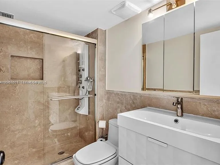 3140 S Ocean Dr #CU-206 — Photo 33