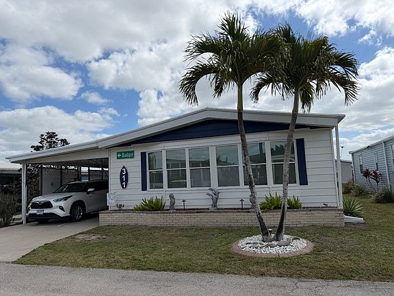 2nd image of 311 Blue Beard Dr