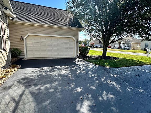 2nd image of 10 Homestead Blvd