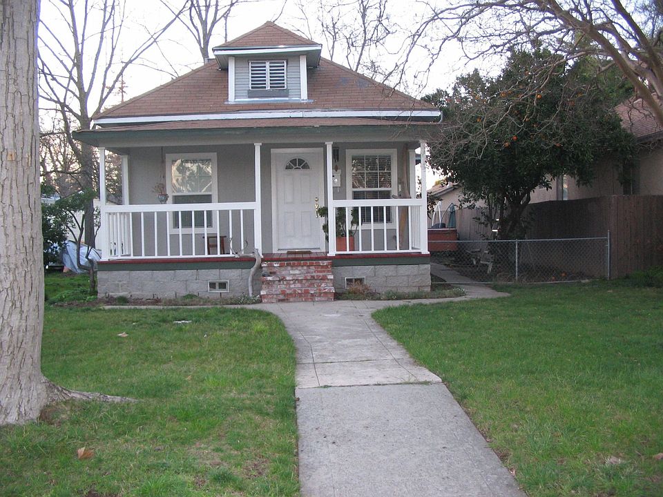 1st image of 520 Royer St