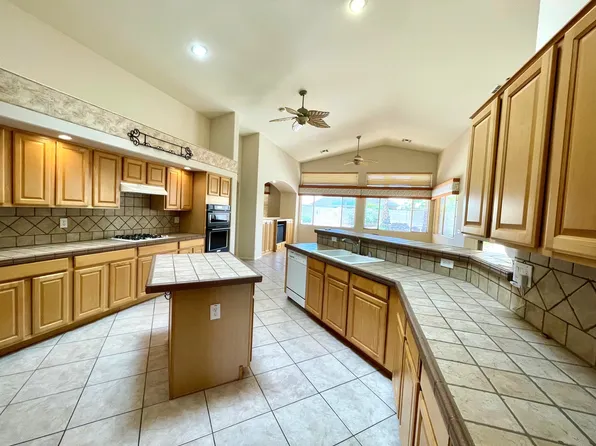 17806 N Becke Ln, Pine Knoll Shores, AZ 85374