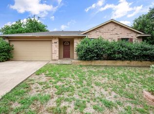 1601 Arlington Dr, Corsicana, TX 75110