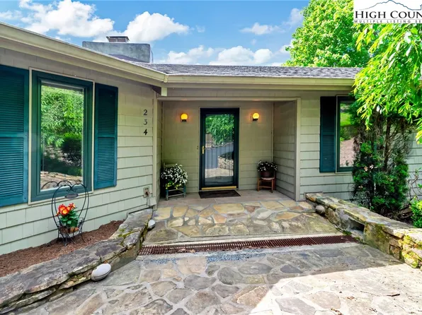 234 Cliffside Lane, Seven Devils, NC 28604
