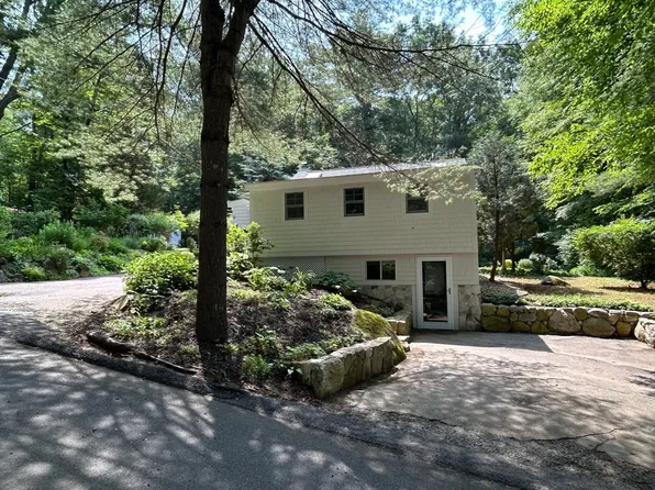 16 Yale Rd, Hopkinton, MA 01748