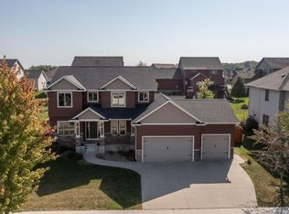 1558 Echo Ridge Rd SW, Rochester, MN 55902