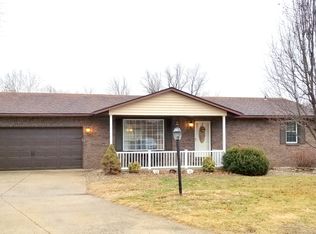 3 Linden Ct, Bethalto, IL