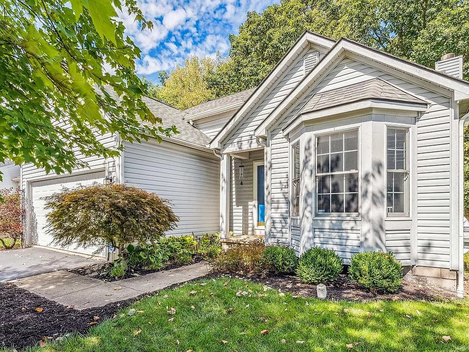 1st image of 338 Amber Wood Way