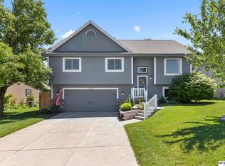 12509 S 218th Ave, Gretna, NE 68028