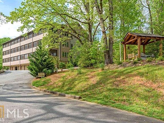 4th image of 116 Smoky Mountain Ln #201