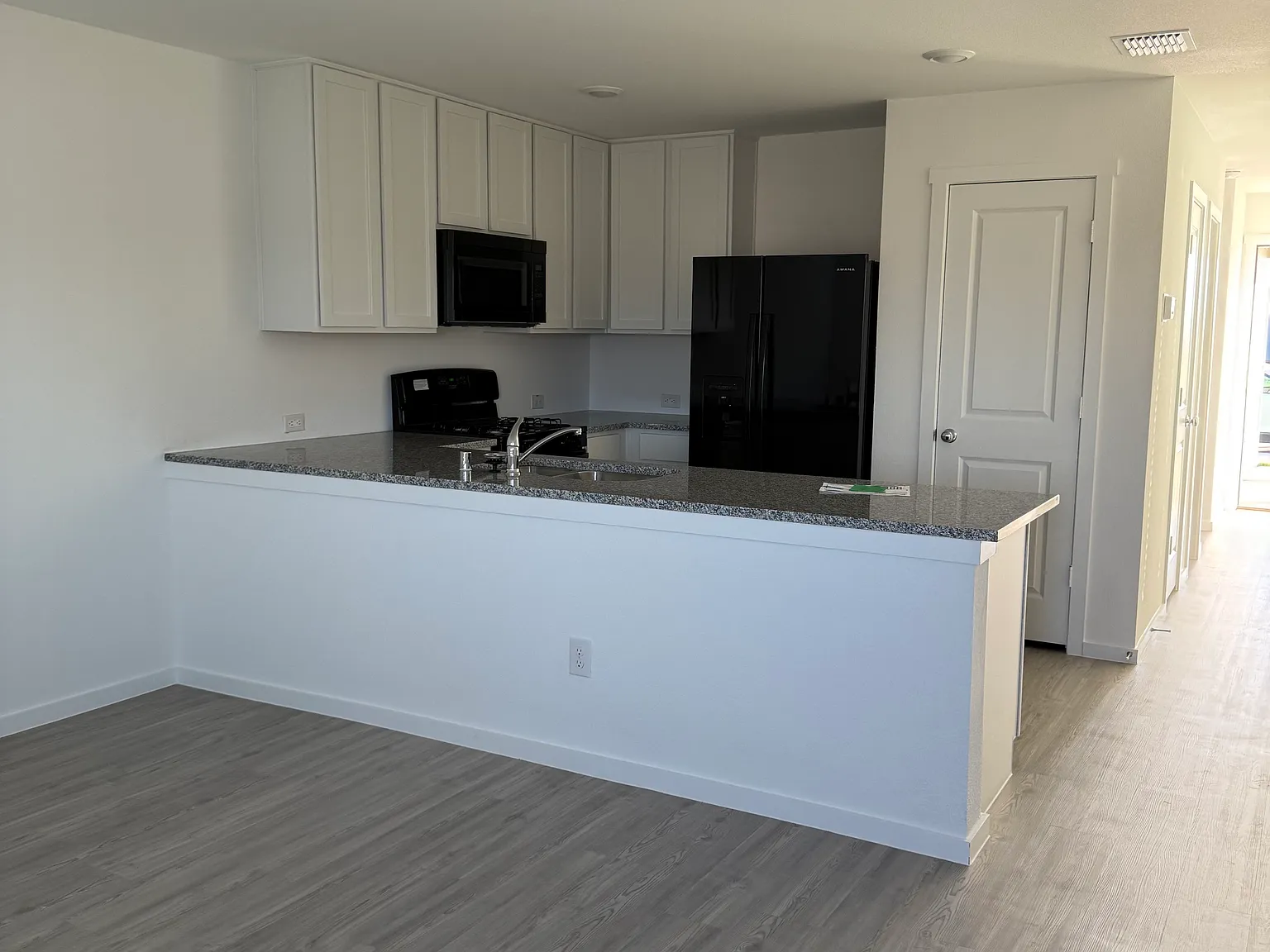 12040 Karabair Way — Photo 3