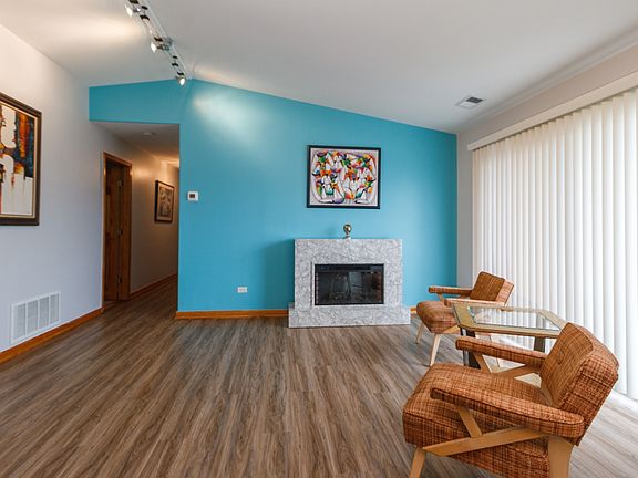 3rd image of 19213 Elm Dr Unit 146