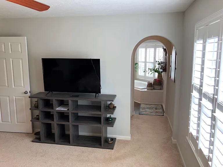 633 Spencer Farlow Dr #20 — Photo 19