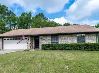 4818 Honeysuckle Ln, Shreveport, LA 71118