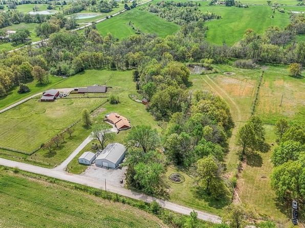 24101 E 223rd St, Harrisonville, MO 64701