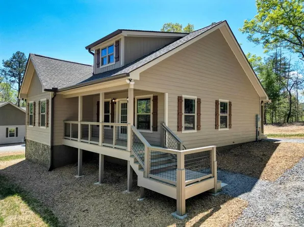 1347 John Smith Rd E, Blairsville, GA 30512