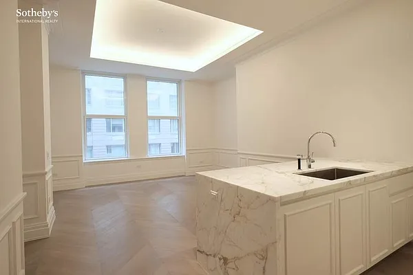 Rented by Sotheby's International Realty | media 22