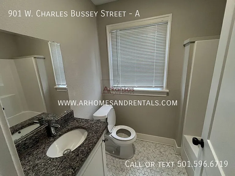 901 W Charles Bussey Ave #A — Photo 7