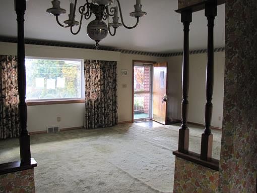 3rd image of 168 Mount Pleasant St