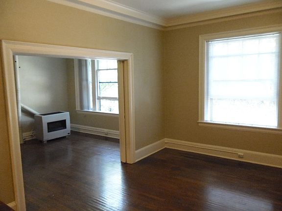 3rd image of 1130 NE 1st Ave APT 303
