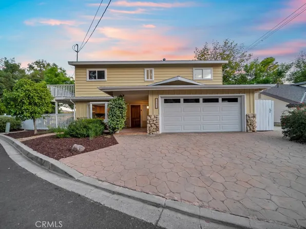 20908 Bandera St, Woodland Hills, CA 91364