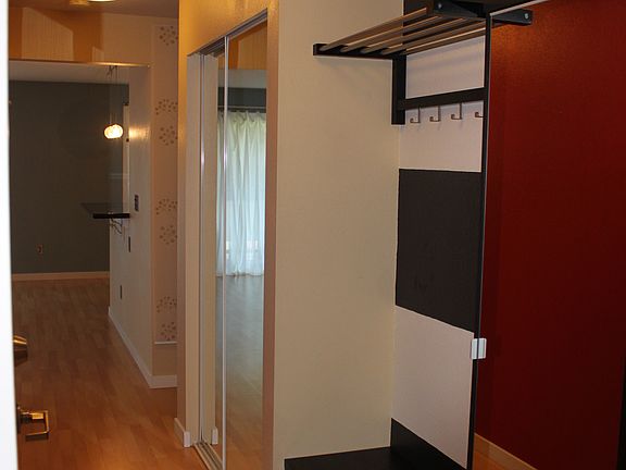 2nd image of 845 NE 125th St APT 201