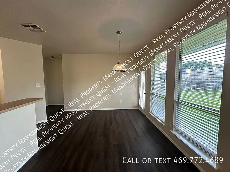 2816 Blue Heron Dr — Photo 12