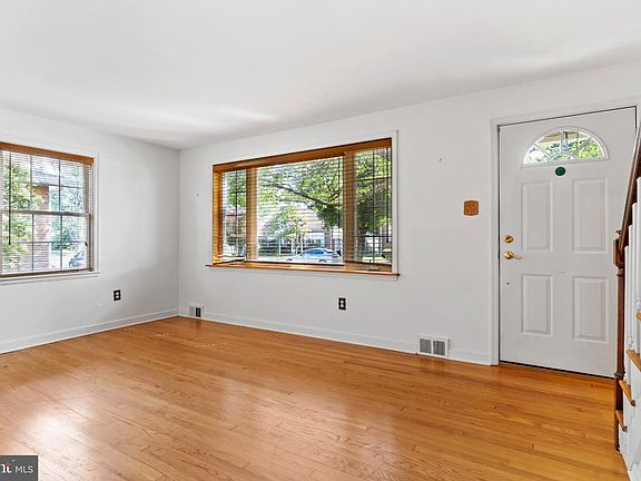 5th image of 653 Briarcliff Rd